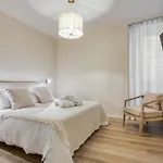 Welchome - - *